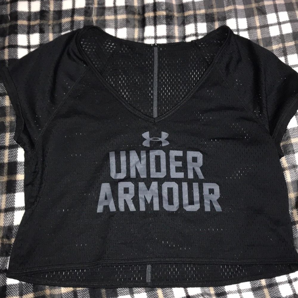 Sporty loose top